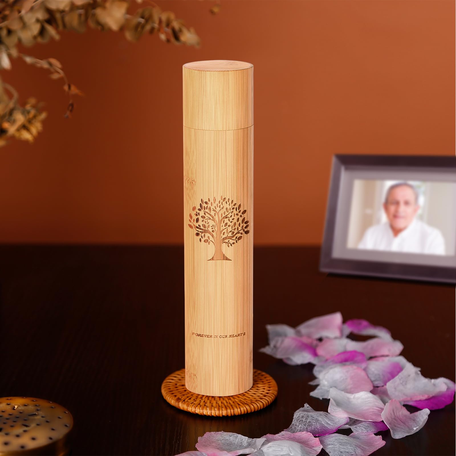 Very100 biodegradable petals included with urns for a gentle ceremony.