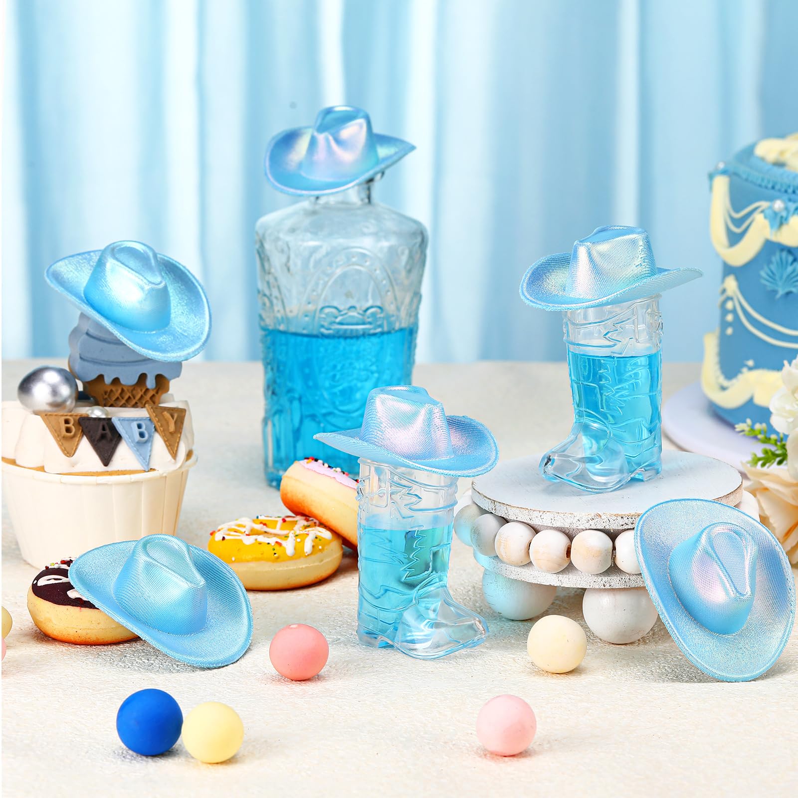 Vesici western party decor collection creates a stylish, eye-catching setup.