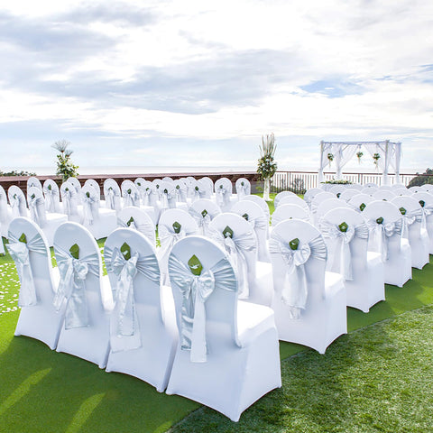 VEVOR removable covers refresh chairs quickly without ironing.