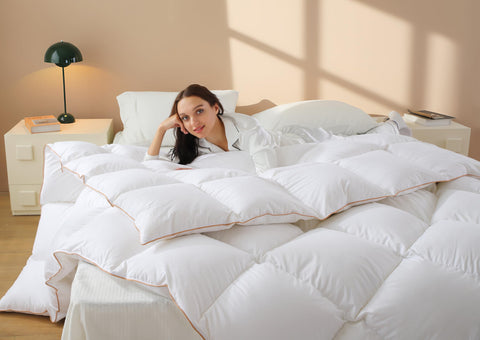 Vexino Down Comforter cover close-up highlights soft cotton and breathable comfort.