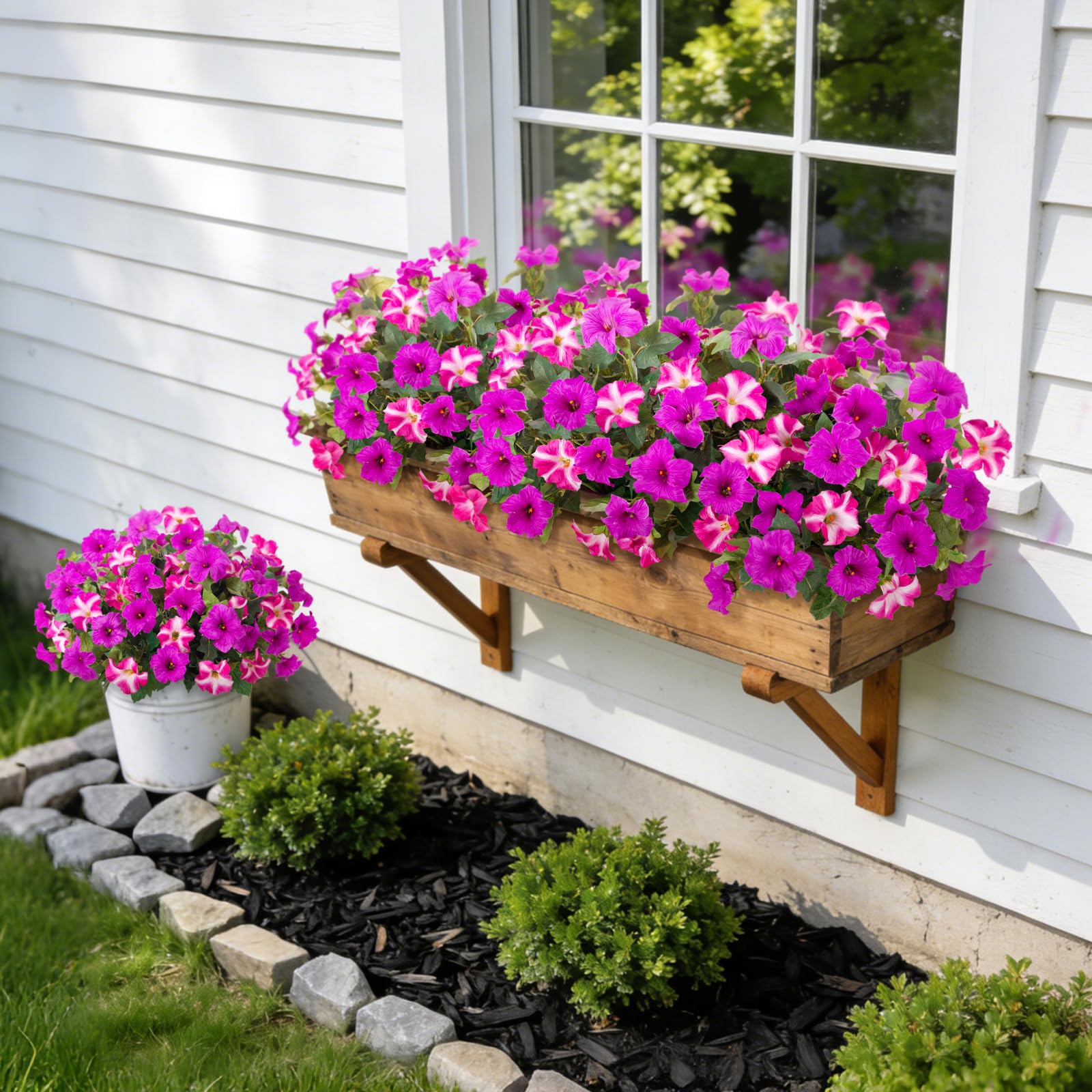 VGNQA fake petunia flower with natural-looking leaves for home decor.