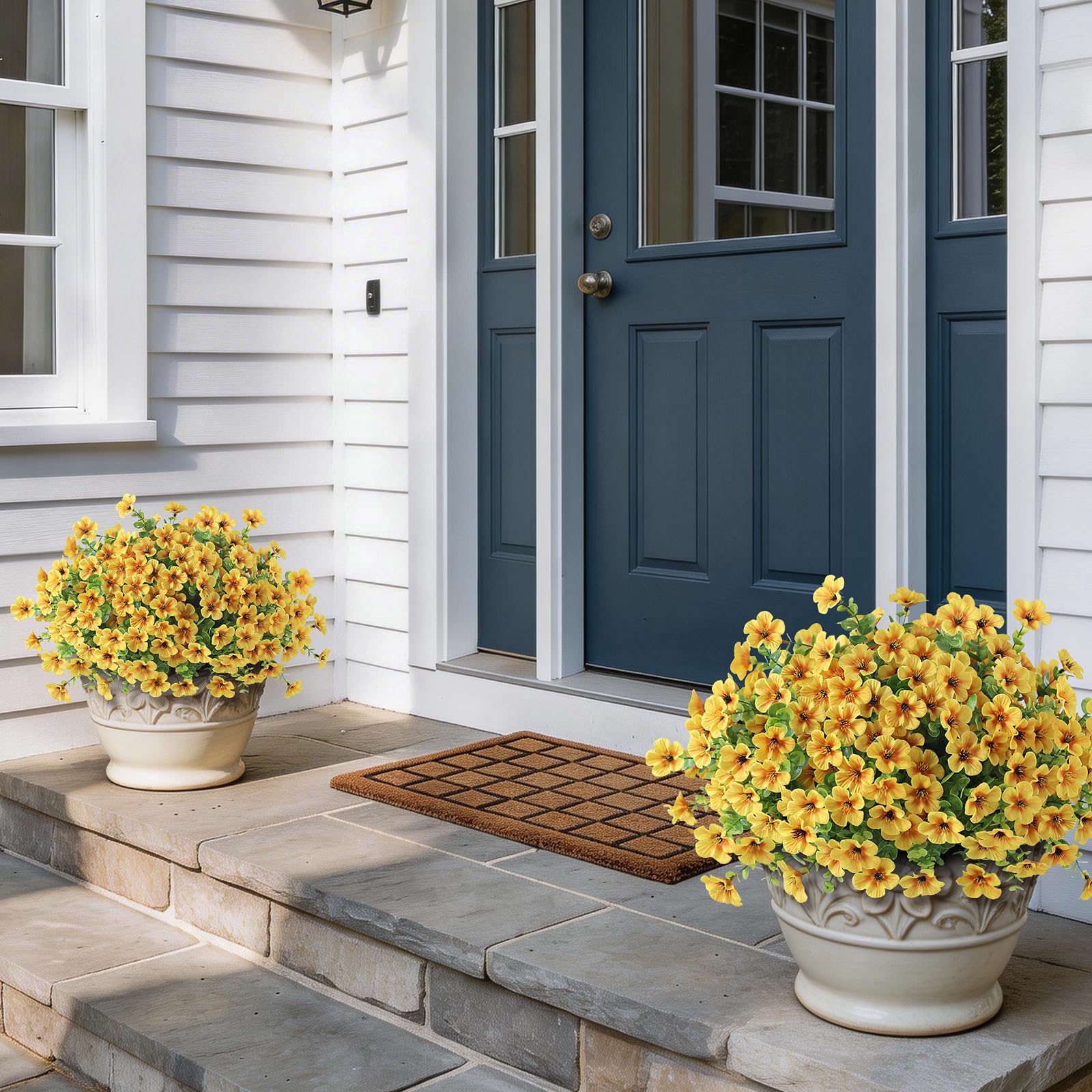 VIERENA outdoor-friendly topiary stays vibrant in sunlight with waterproof materials.