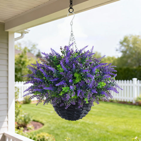 Two-pack VIERENA hanging baskets provide a full garden display