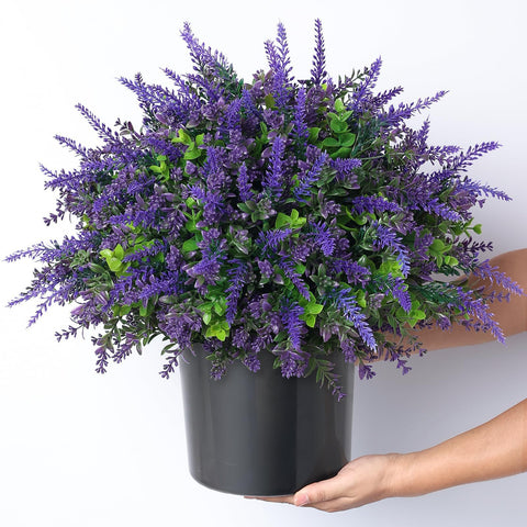 VIERENA UV-resistant material ensures outdoor durability in sun.