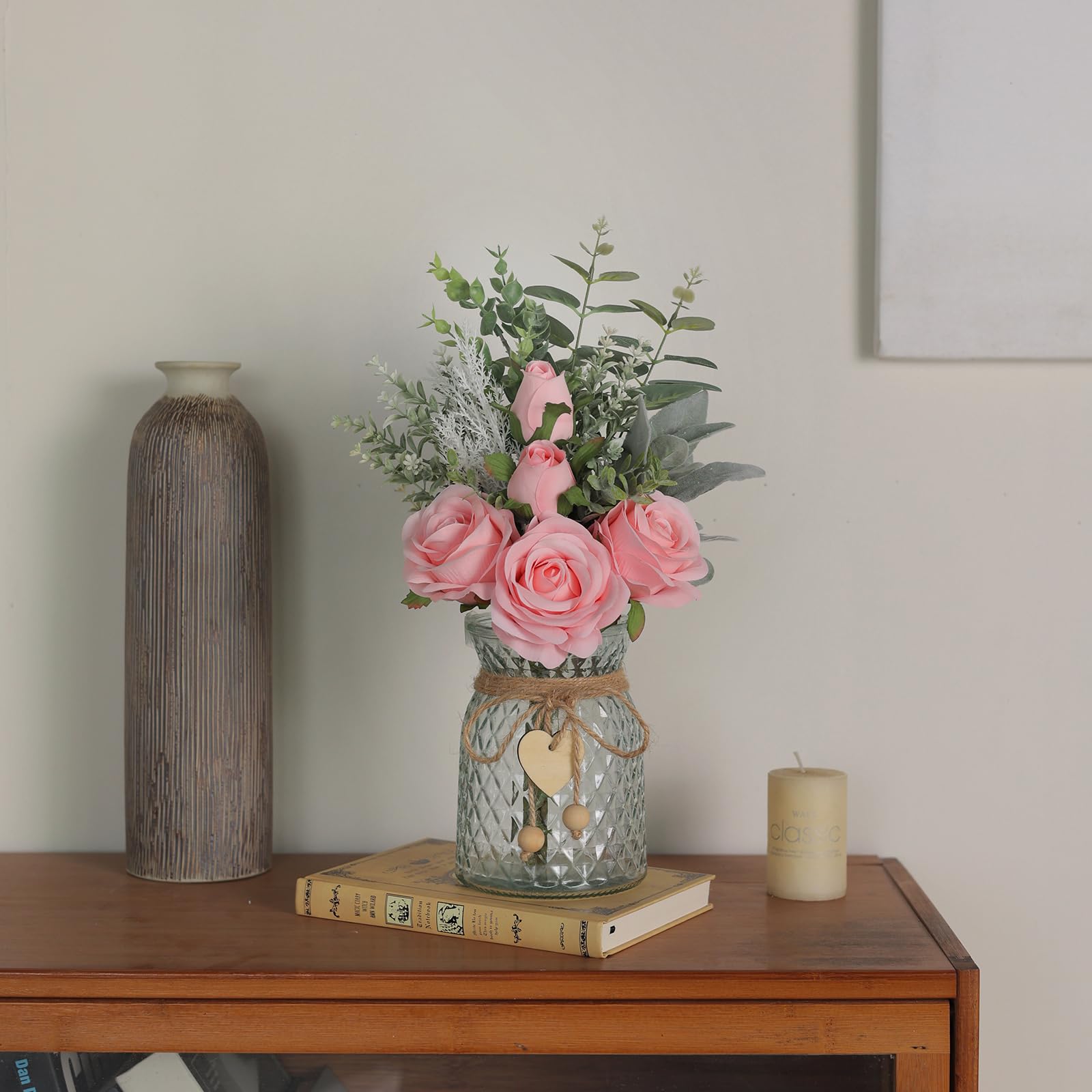 Vierena gift-ready arrangement makes a thoughtful housewarming or holiday present.