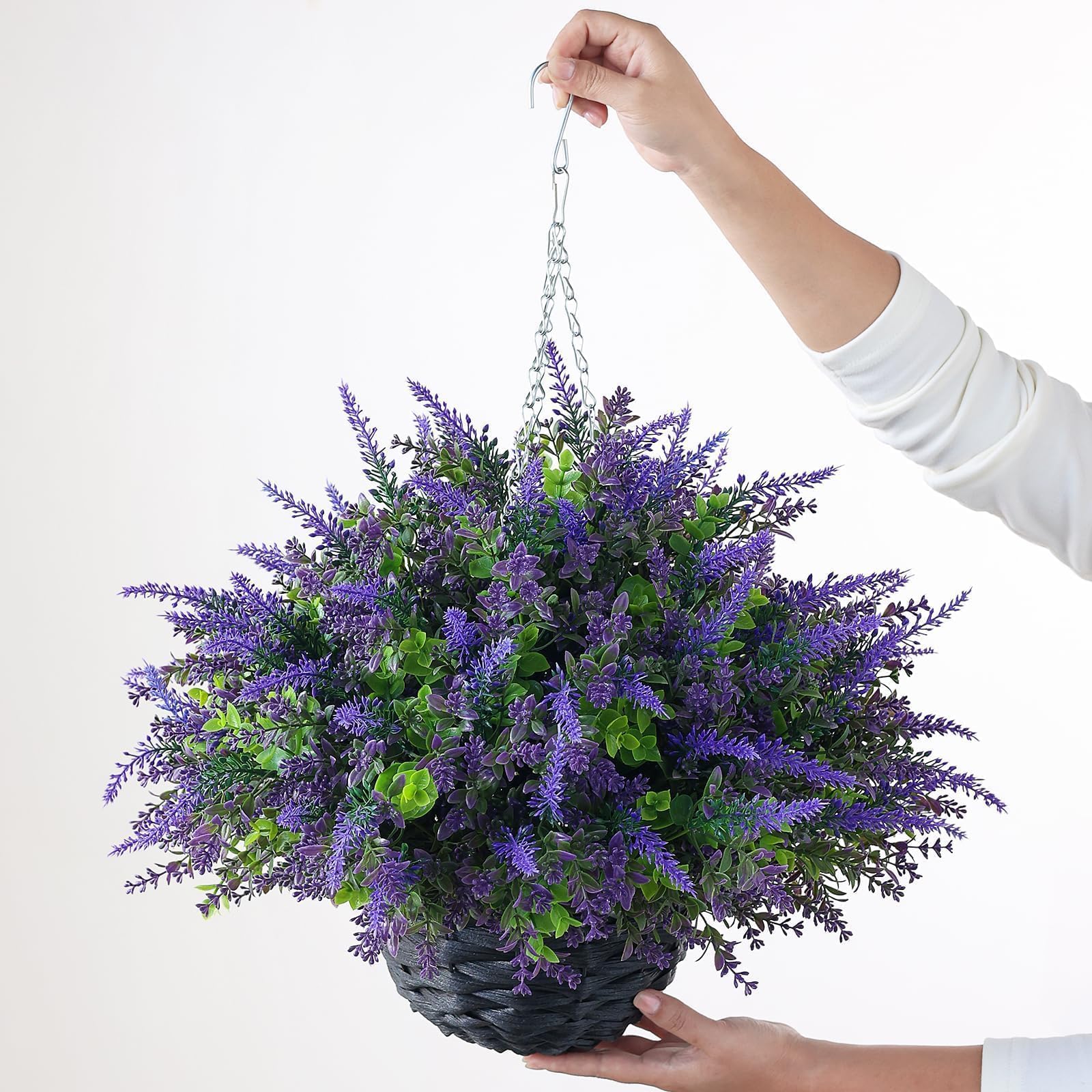 Durable woven basket with metal chain for easy hanging