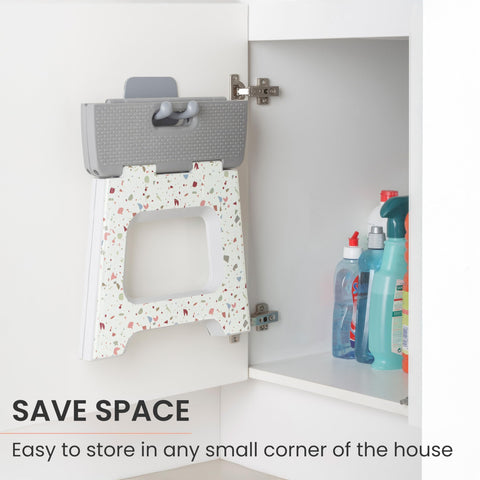 Vigar compact step stool internal handle for effortless carrying