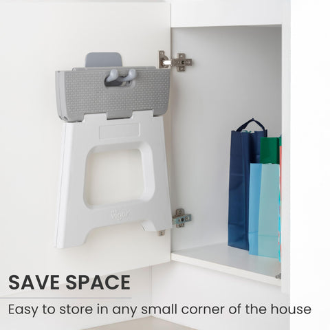 Vigar Foldable kitchen stool helps reach high cabinets