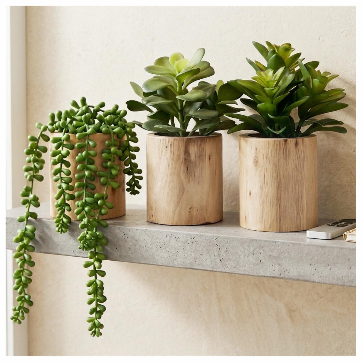 VINSUNI artificial succulents close-up shows lifelike texture for maintenance-free decor.