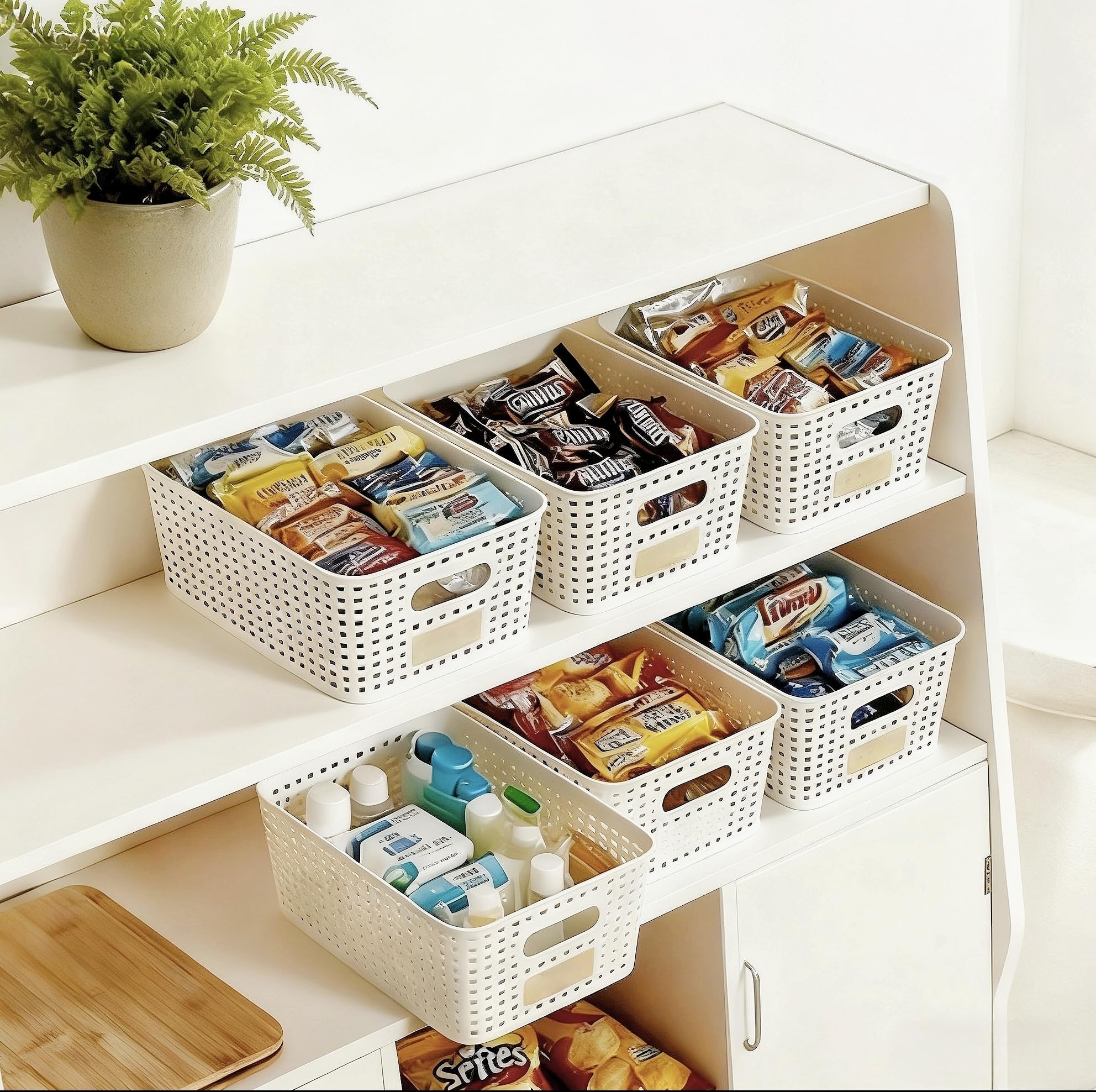  Viphope bin handles provide portable access for busy spaces.