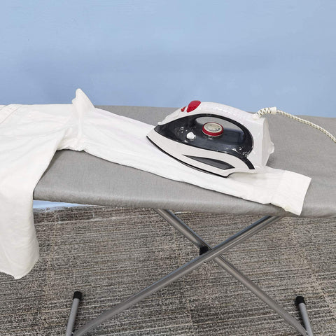 VividPaw adjustable strap enables quick, stable installation.