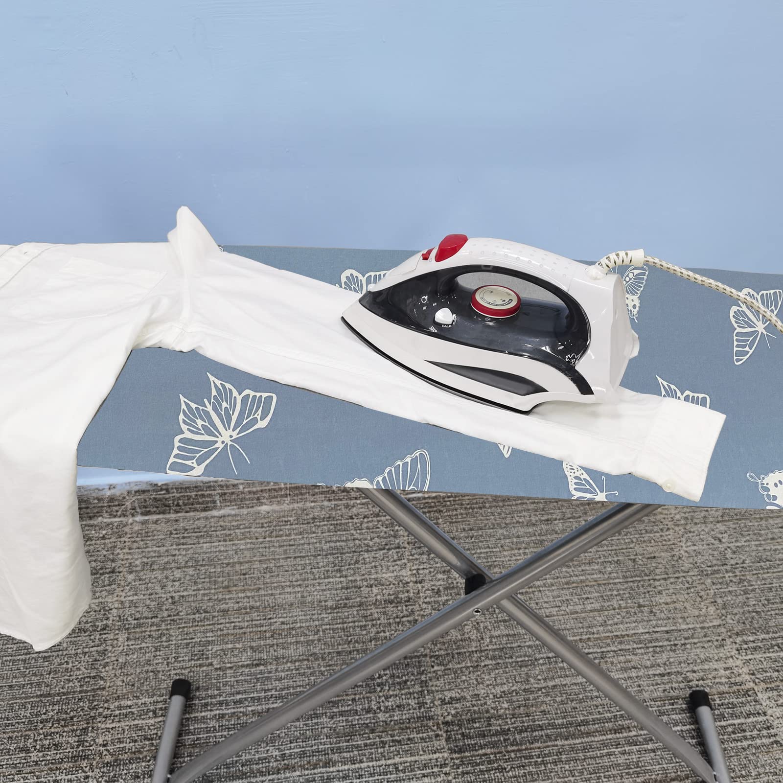 VividPaw easy-care cover stays bright after gentle washing