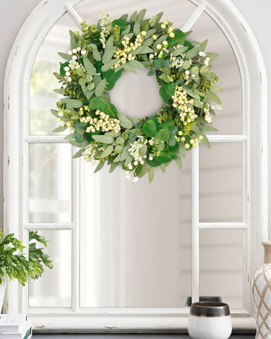 Vlorart wreath works indoors and outdoors for doors and walls.