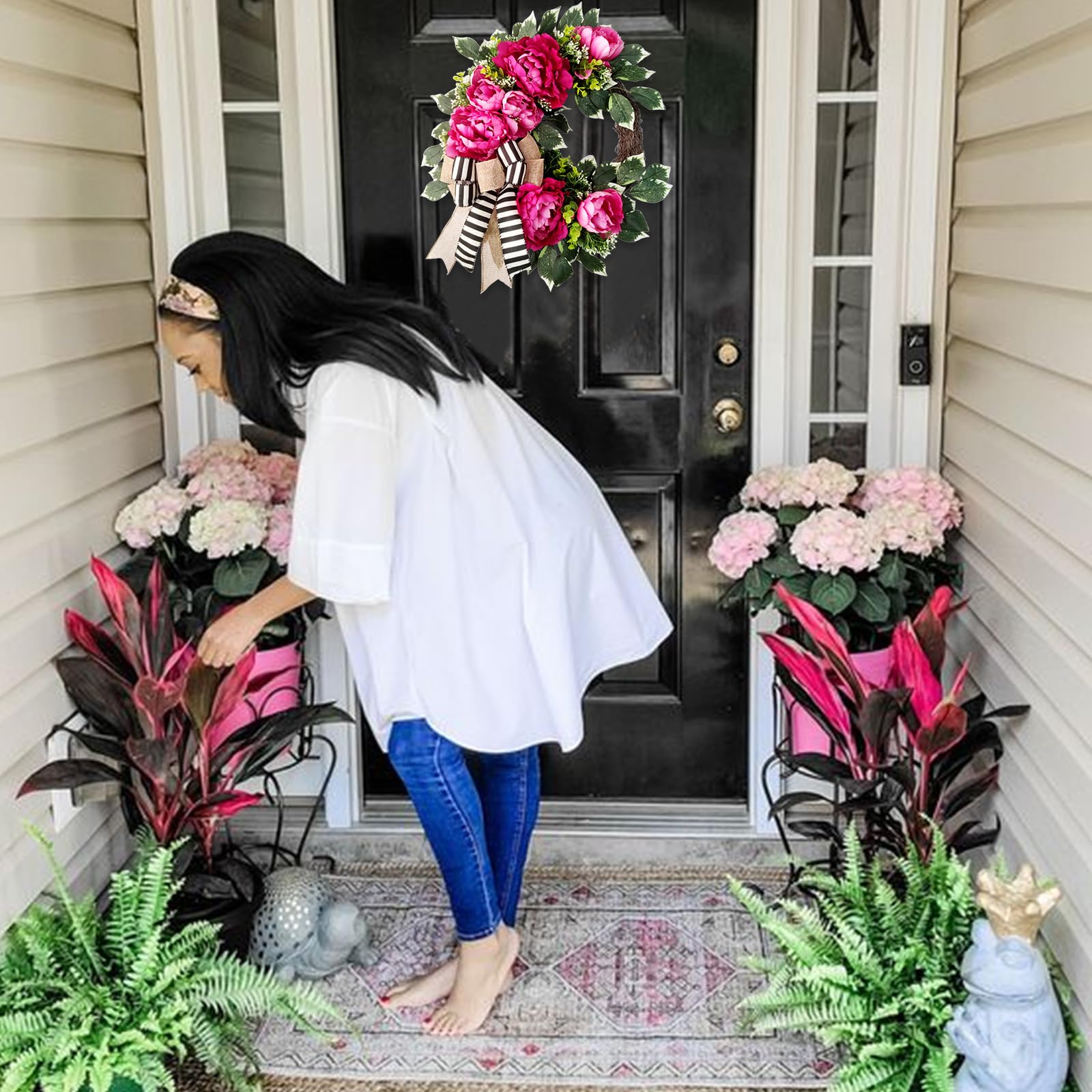 Vofuly best-selling wreath makes a thoughtful wedding or housewarming gift.