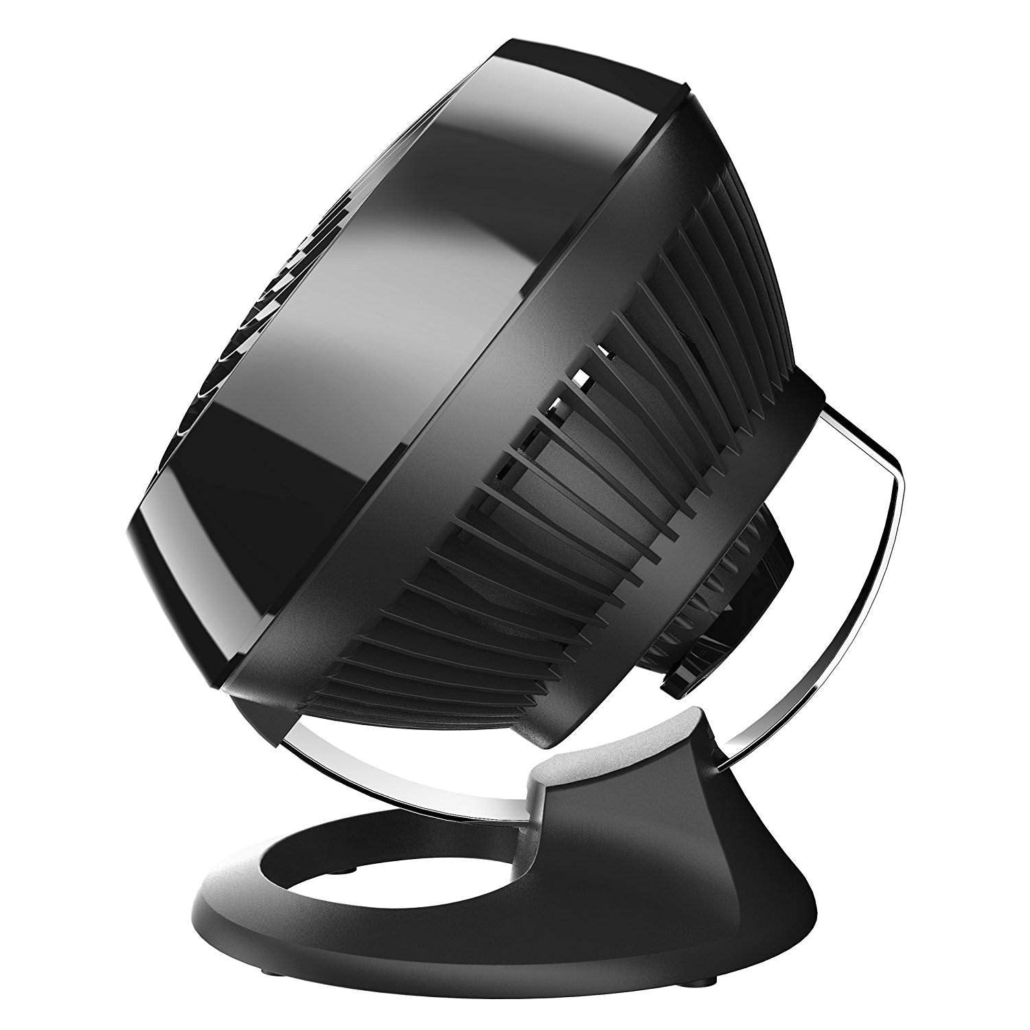 Vornado 460 whole-room air circulation moves air across a full room up to 70 feet.
