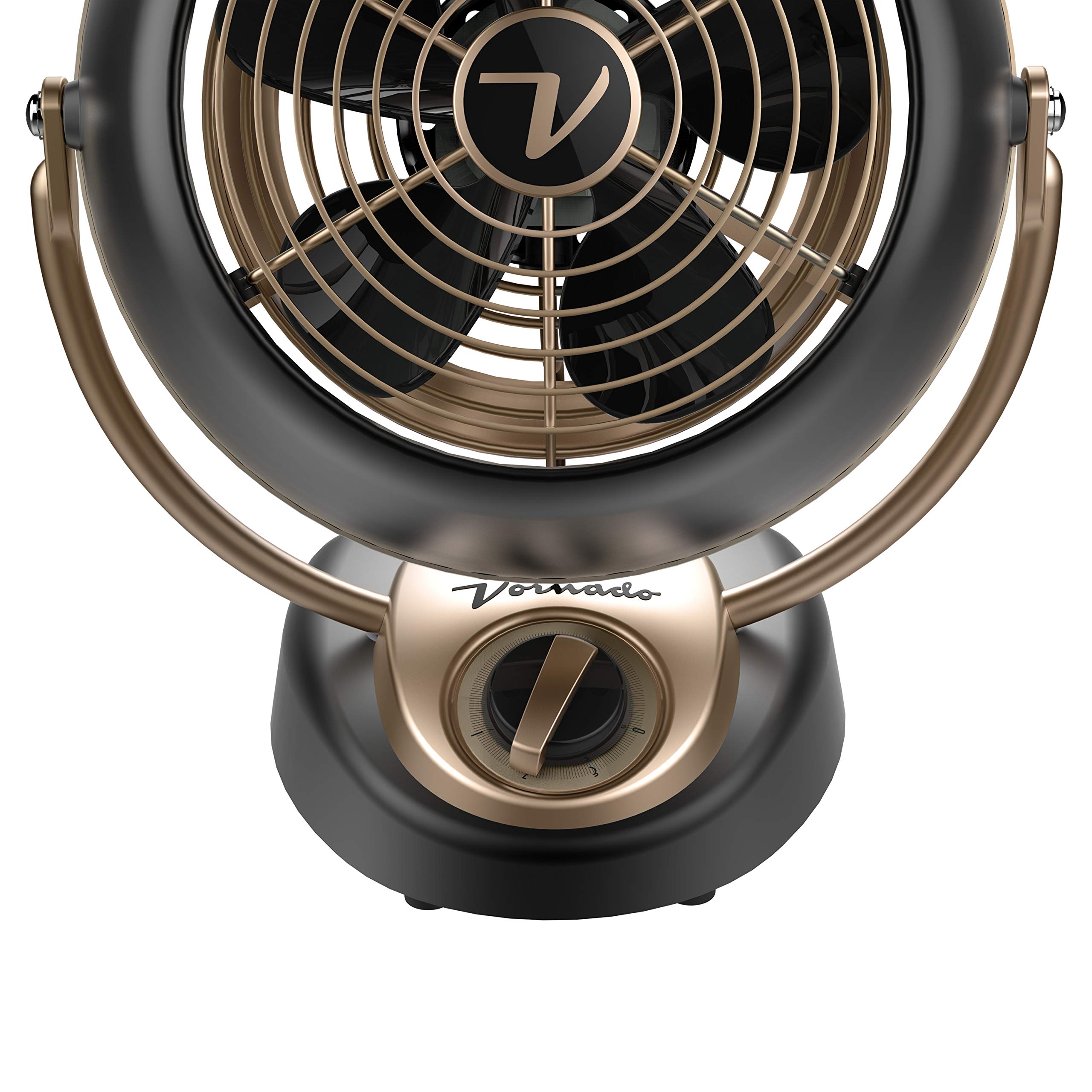Three-speed dial on Vornado VFAN Petite Alchemy offers customizable comfort during hot days