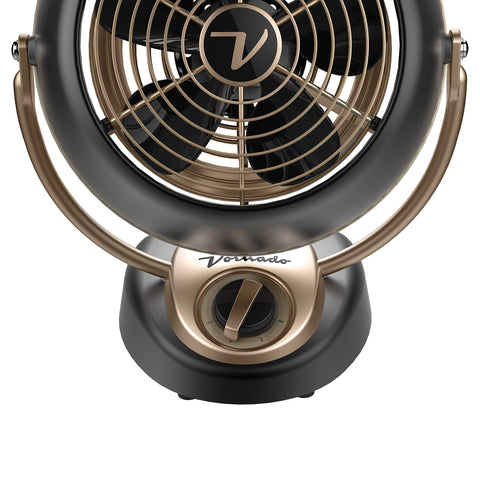Three-speed dial on Vornado VFAN Petite Alchemy offers customizable comfort during hot days