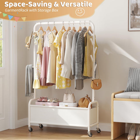 Vriccc storage basket helps separate clothes and accessories.