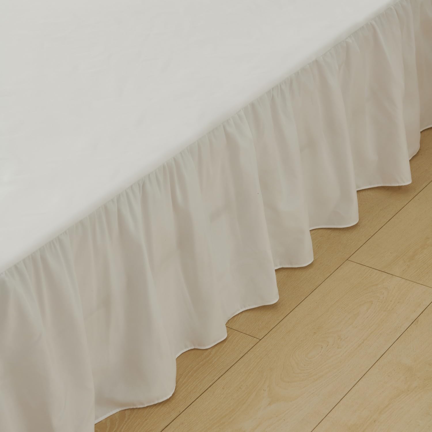 VTNXUN bed skirt with platform-fit design stays in place
