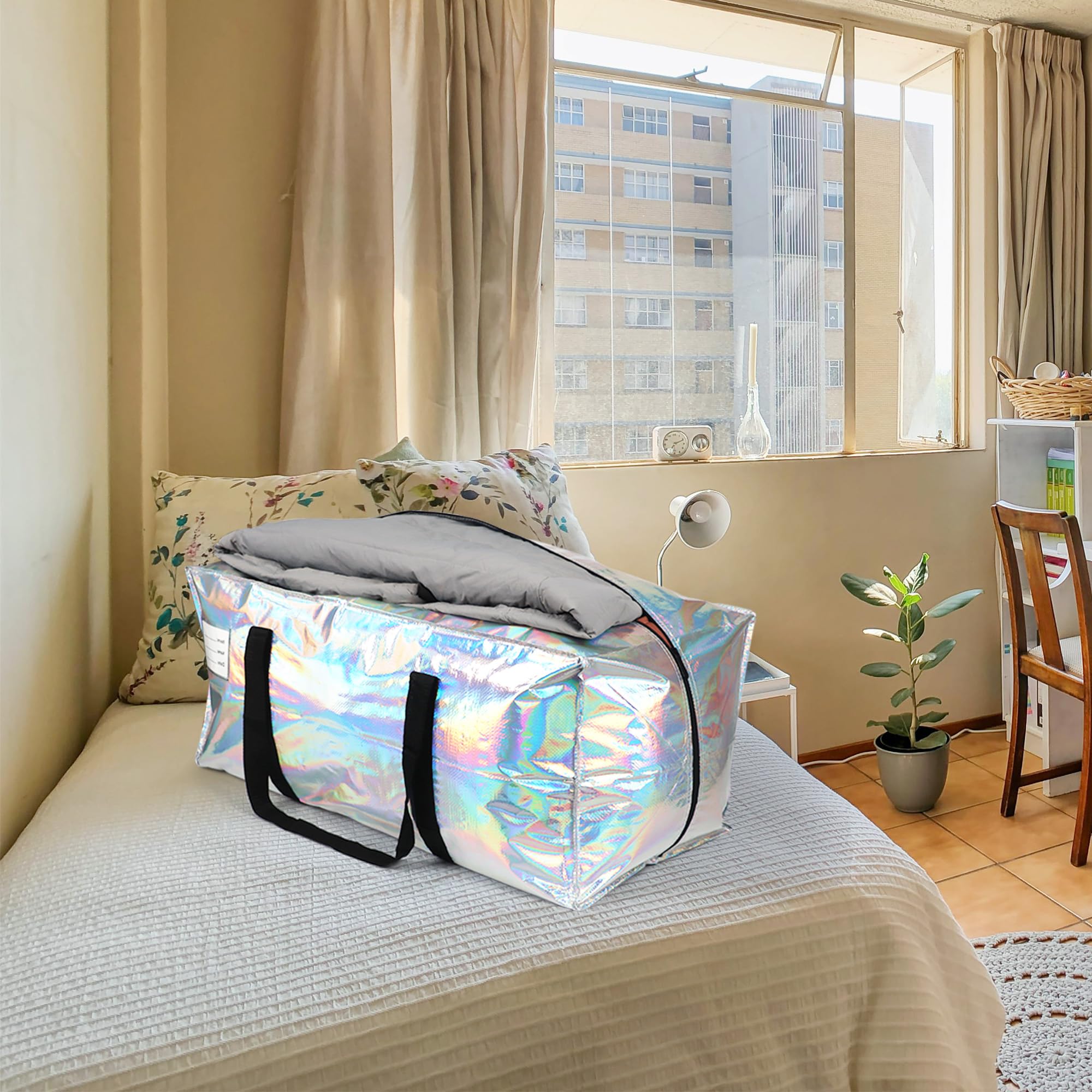 VTSVTS iridescent bag double zipper opens wide for easy organization.