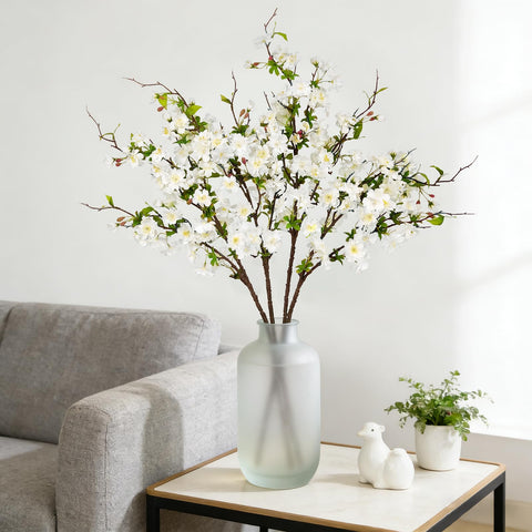 VUAHAUL year-round decor for home or events with photogenic blossoms.