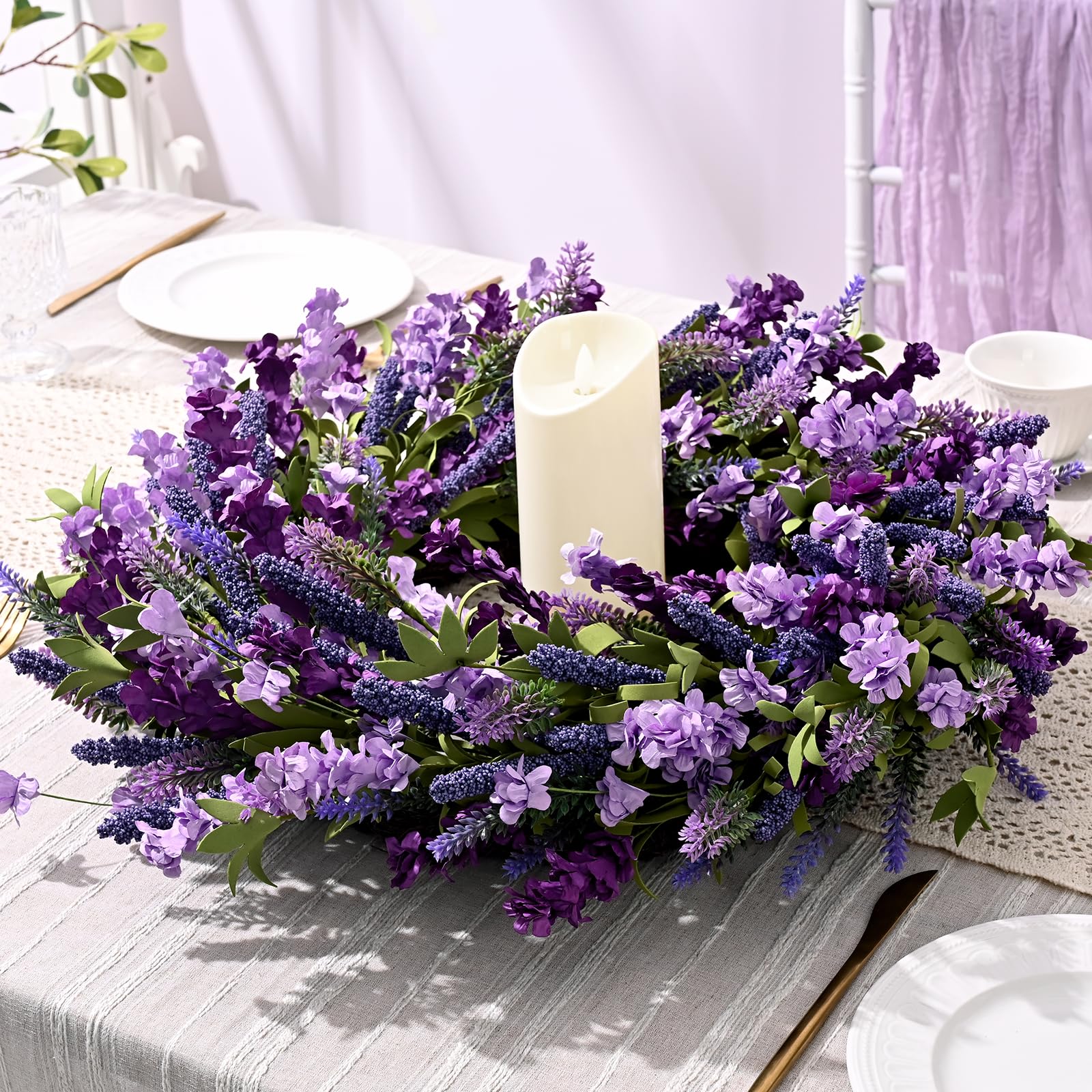 Waipfaru 22-inch wreath provides full inviting fullness for entryways.