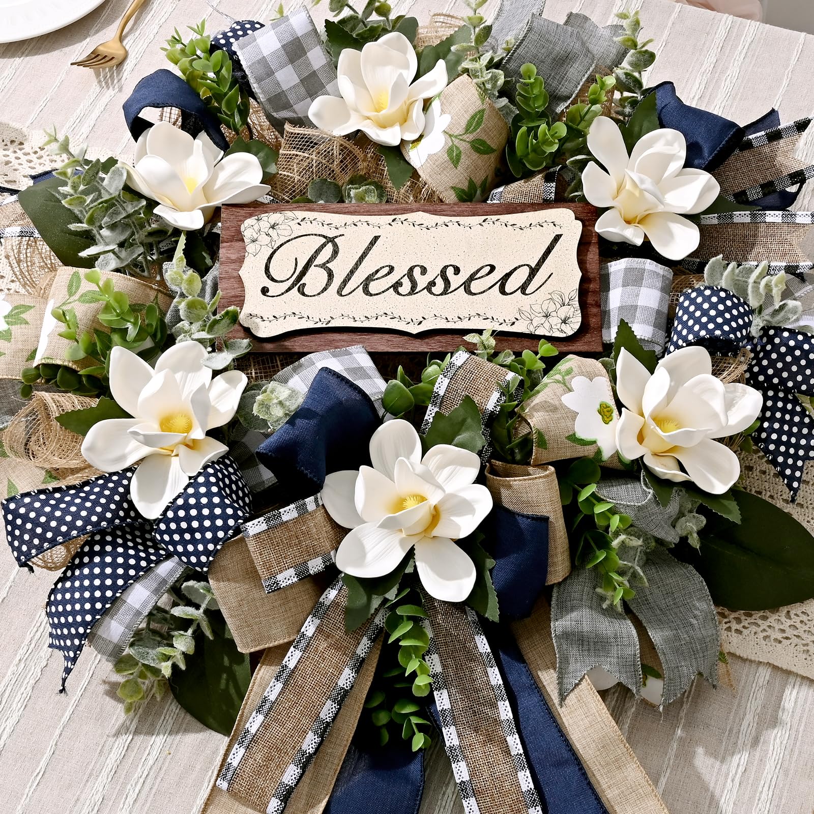 Waipfaru front-door wreath with hidden loop for easy mounting on doors or walls.