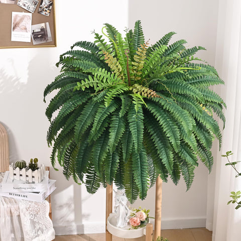 Waipfaru no-maintenance fern—easy unbox, fluff, and placement.