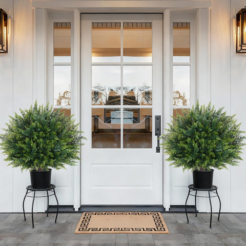 Waipfaru ground spike topiary enables easy installation without watering.