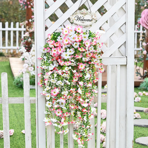 Waipfaru petunias trailing vines ideal for planters and wide displays.