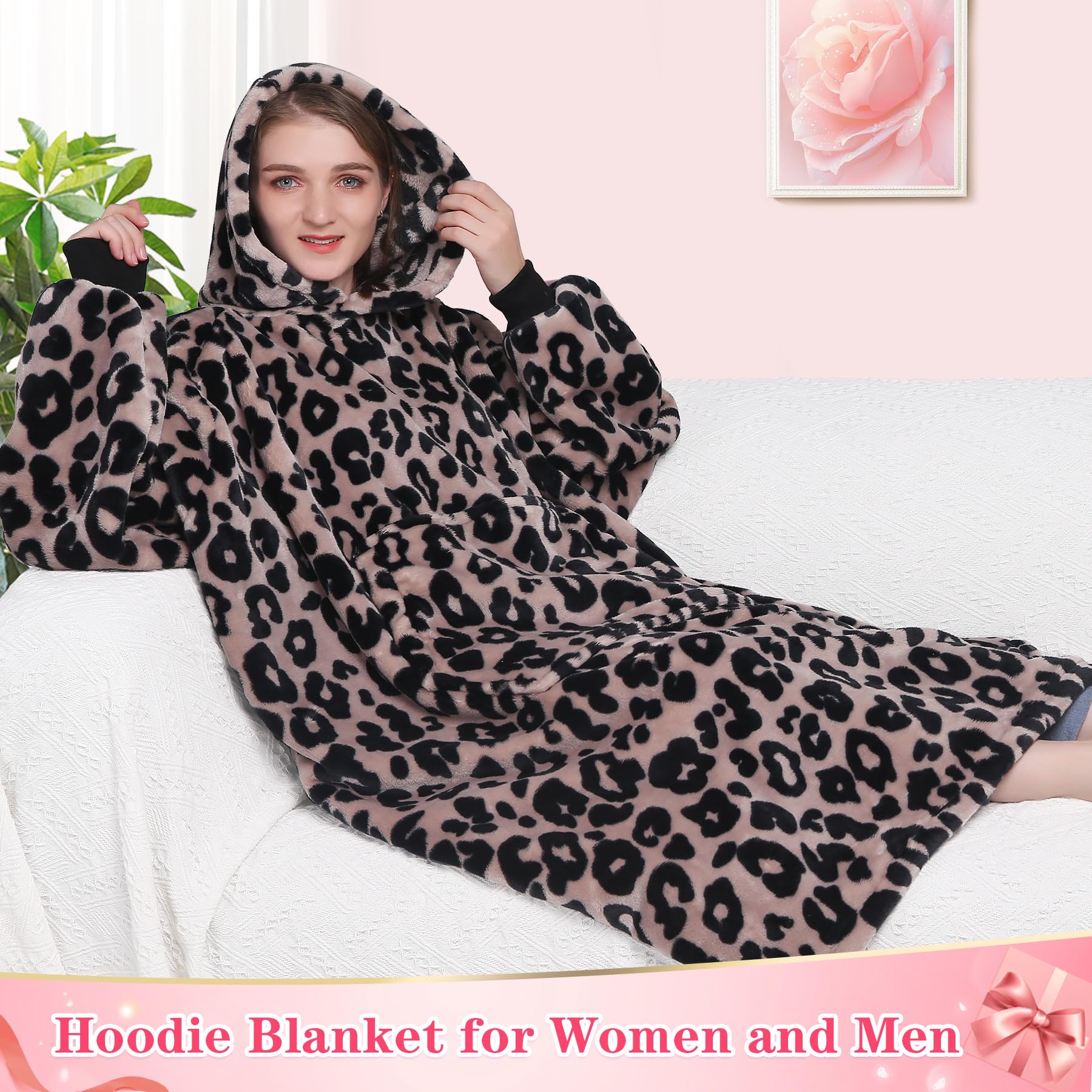 Waitu leopard blanket hoodie hood detail emphasizes extra warmth on chilly evenings.