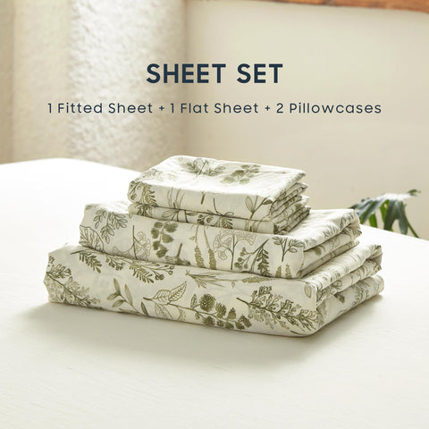 Wake In Cloud botanical fitted sheet with 16-inch deep pocket for secure mattress fit