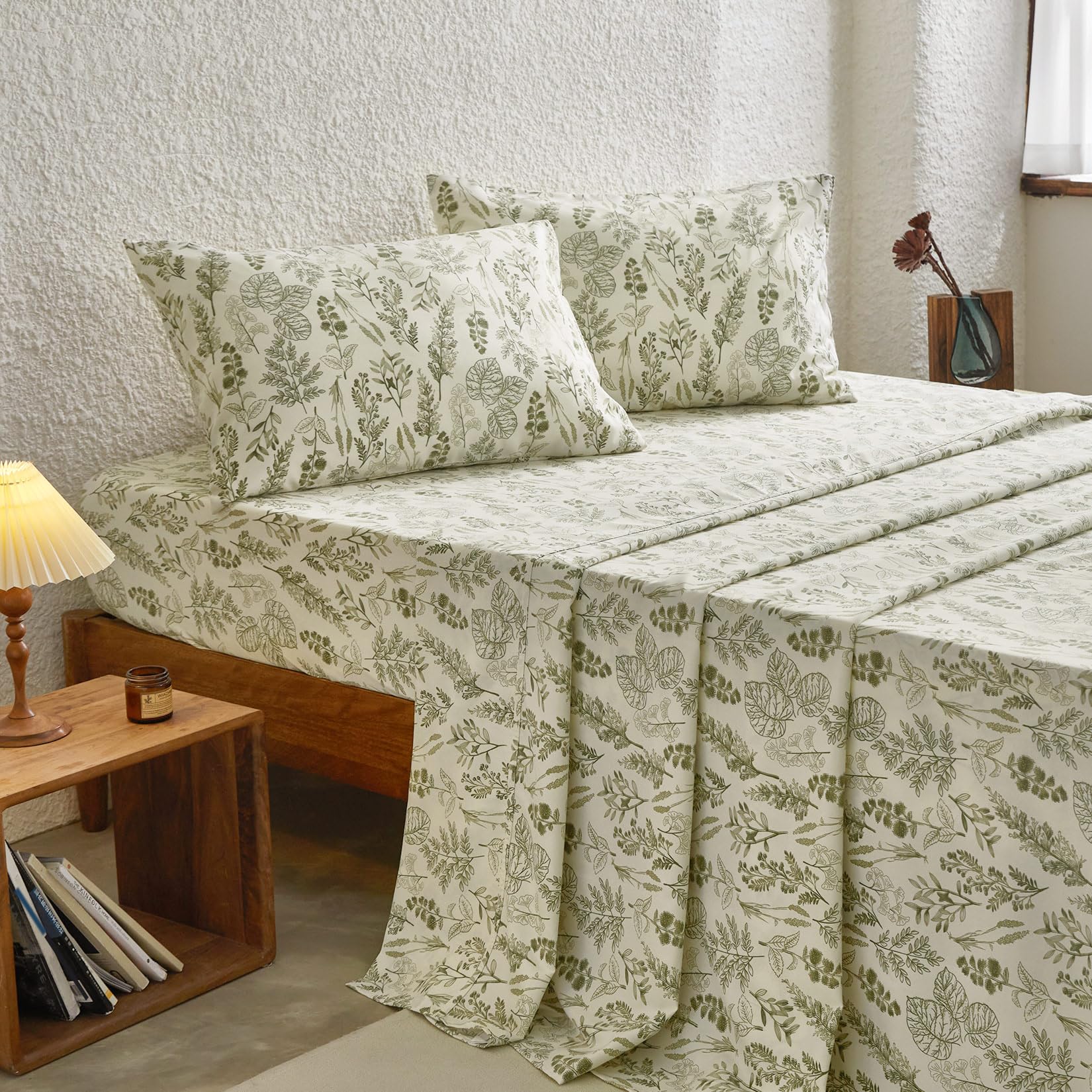 Wake In Cloud pillowcases 20x30 showing soft finish for comfortable evenings