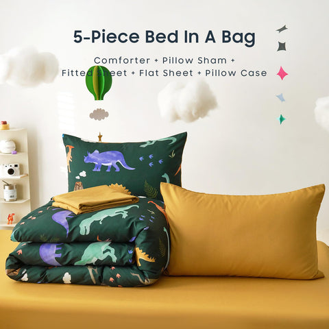 Wake In Cloud dinosaur bedding set ready for bedtime adventures and playful dreams.