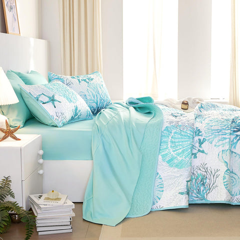Wake In Cloud brushed microfiber fabric closeup shows soft, easy-care texture