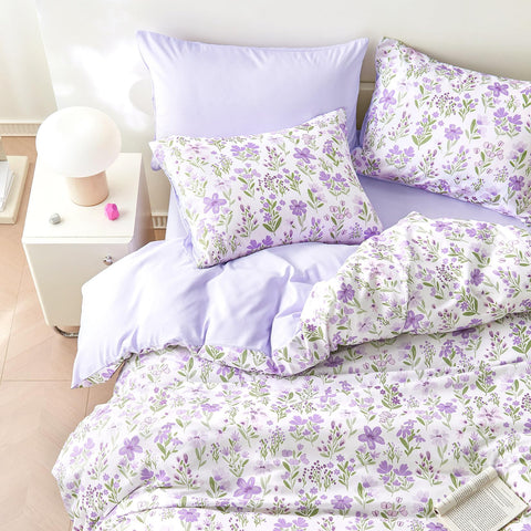 Wake In Cloud twin fitted sheet with elastic edges for secure fit.