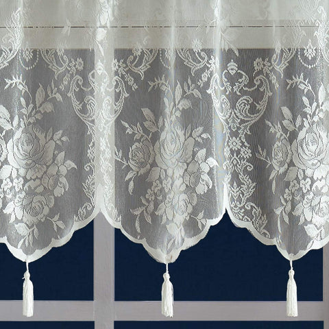 Warm Home Designs classic lace decor elevates any bathroom style and invites elegance.