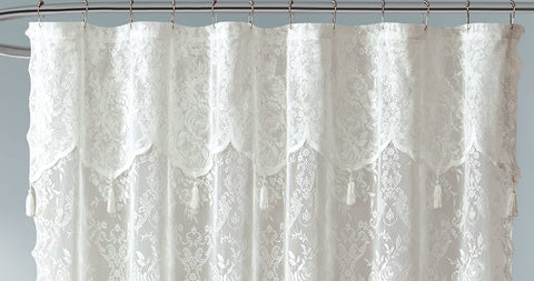 Warm Home Designs English rose lace pattern brightens a bathroom with classic charm.