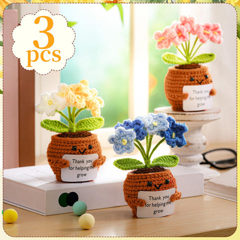 Wavwavw cotton crochet flower in pot — compact decor for desks and shelves.