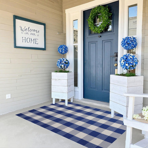 WAYYE layered doormat with welcome mat for stylish doorway display.