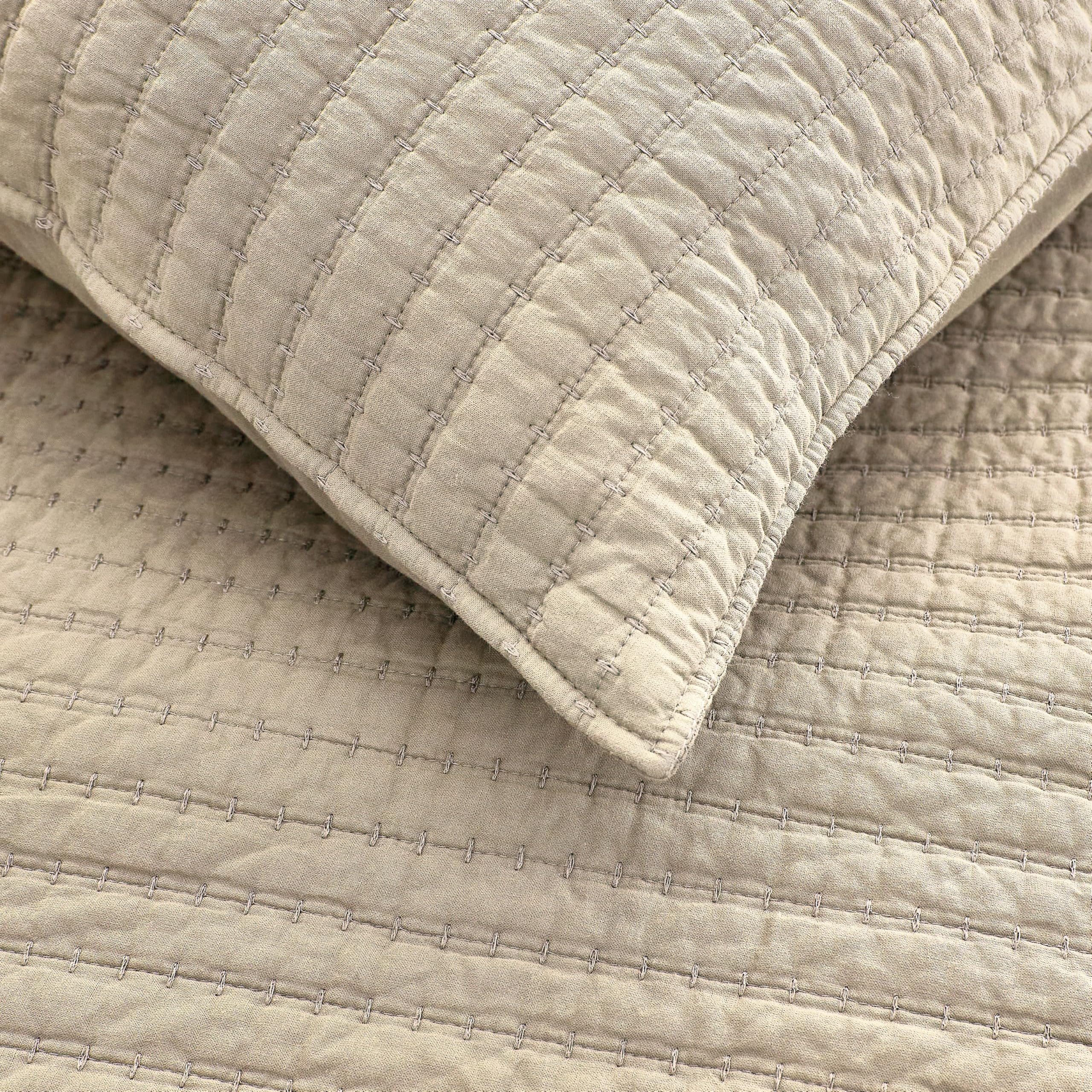 WDCOZY two pillow shams 20x36 complete the coordinating set.