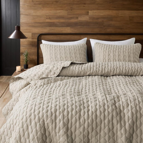 WDCOZY generous twin size drape creates a clean, hotel-inspired look.