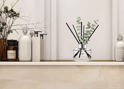 WEALD TRIBE Decorative flower bouquet adds natural elegance to shelves and desks