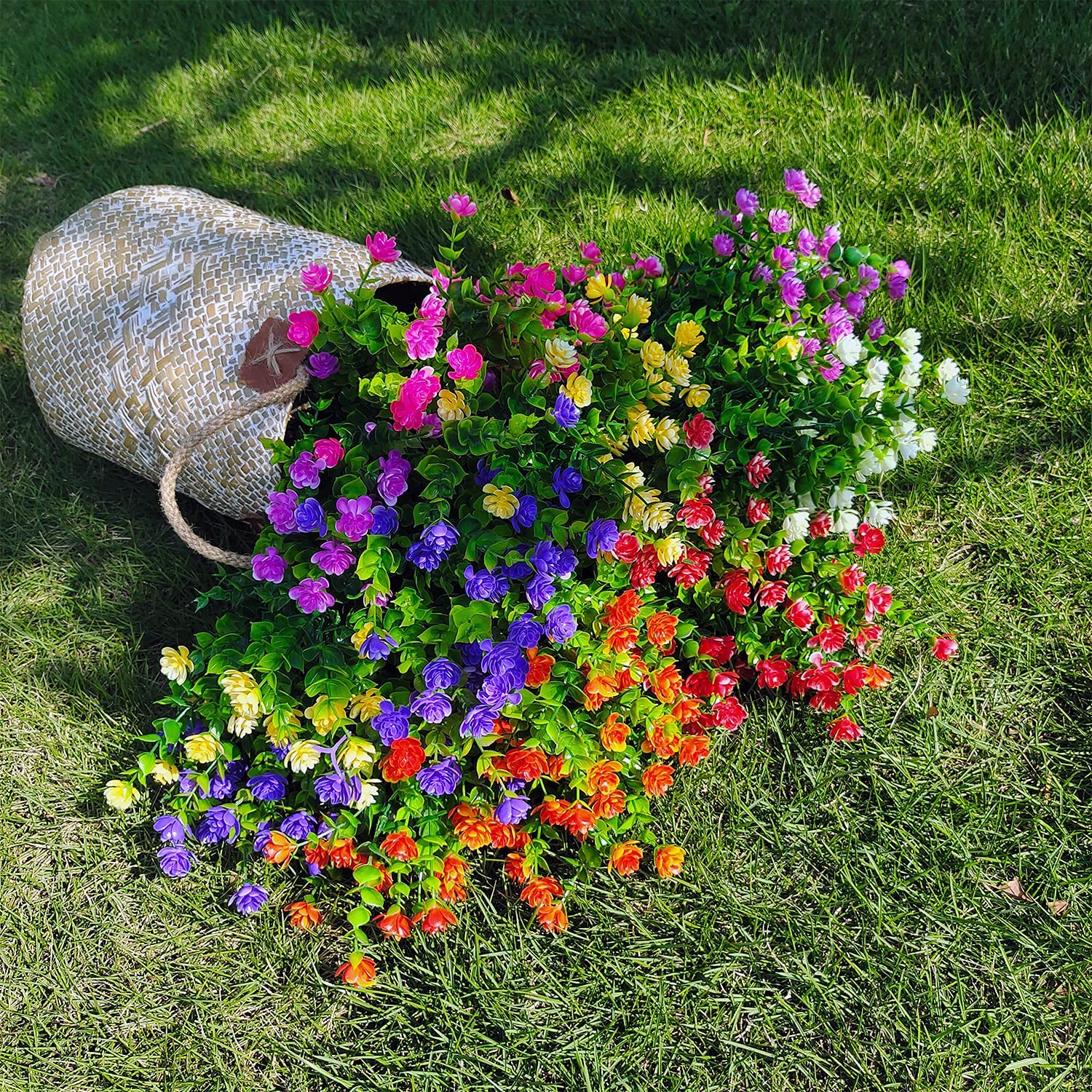 WEAUSUP low-maintenance weather-ready decor that stays vibrant with proper care