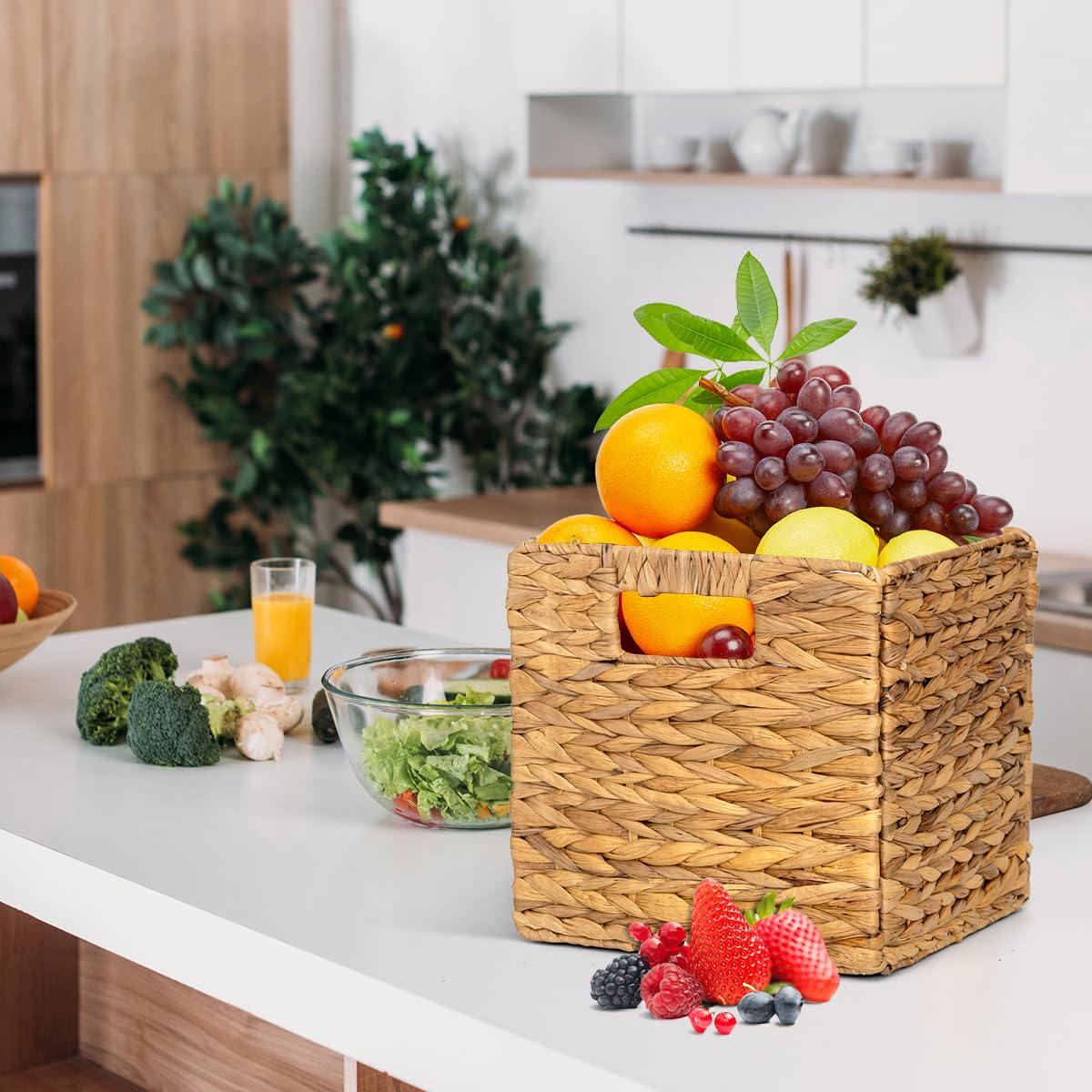WEAVELYRICS two-basket package ideal for two spaces.