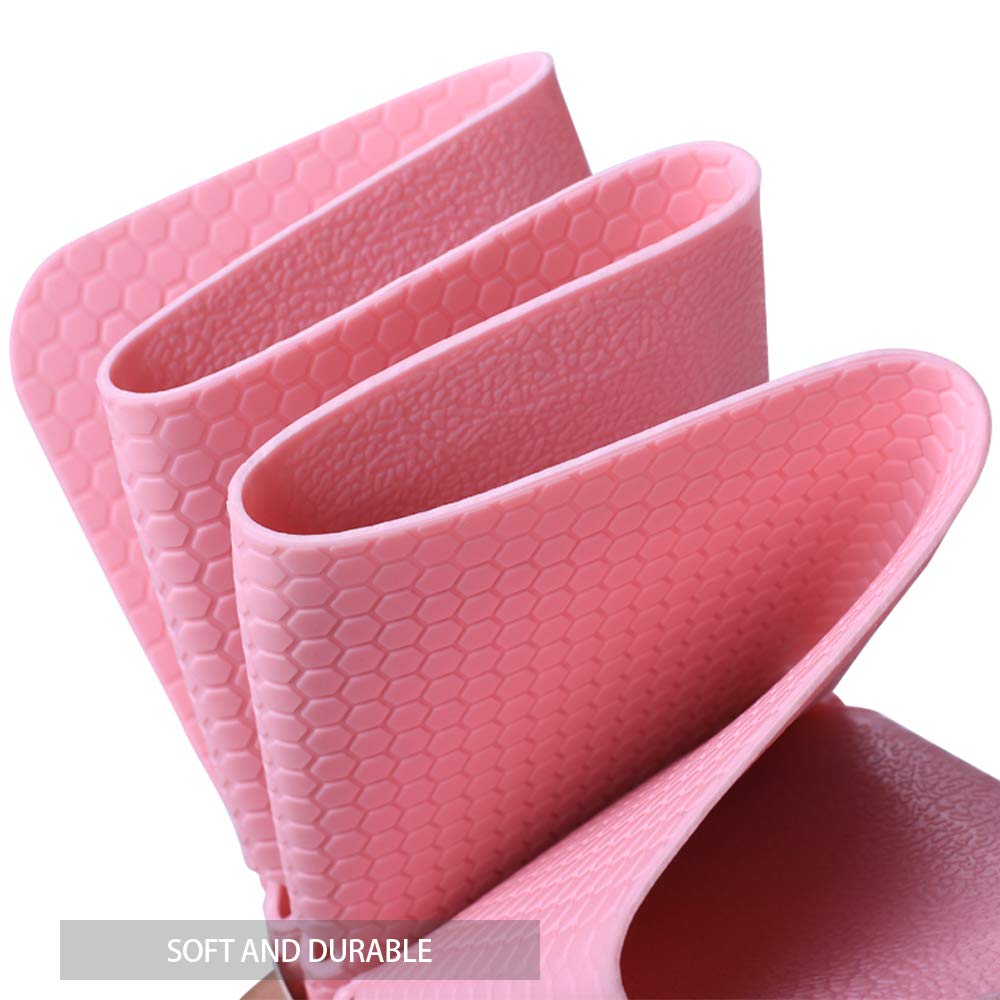 Webos bath mat is easy to clean and store after use.
