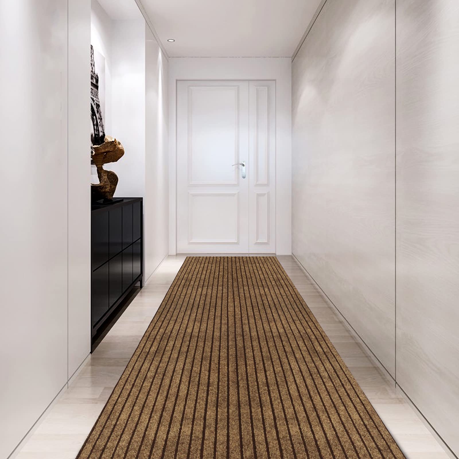 Weidear low-profile runner fits under doors and furniture without snagging.