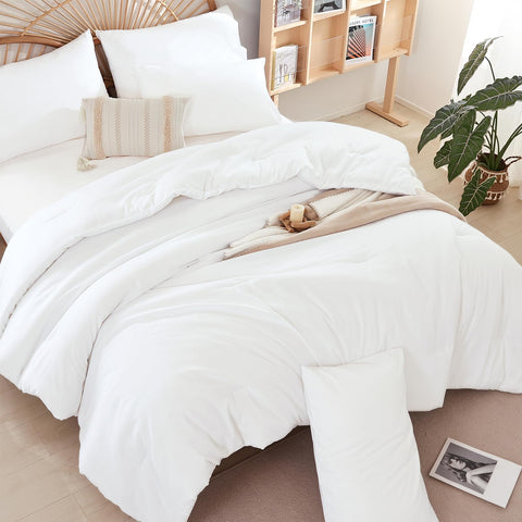 Weigelia pillowcase white 20x26 pair, soft stitching detail