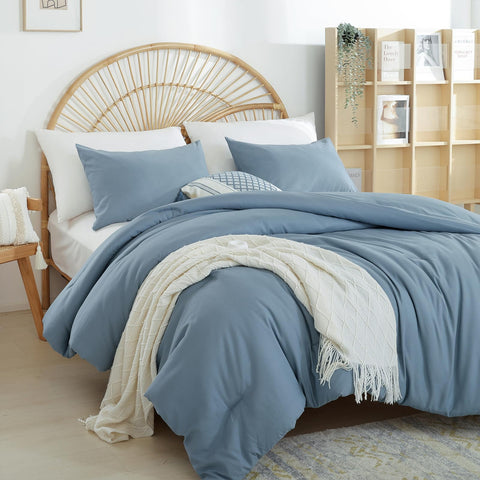 Weigelia vacuum-packaged comforter showing fluff restoration after unpacking