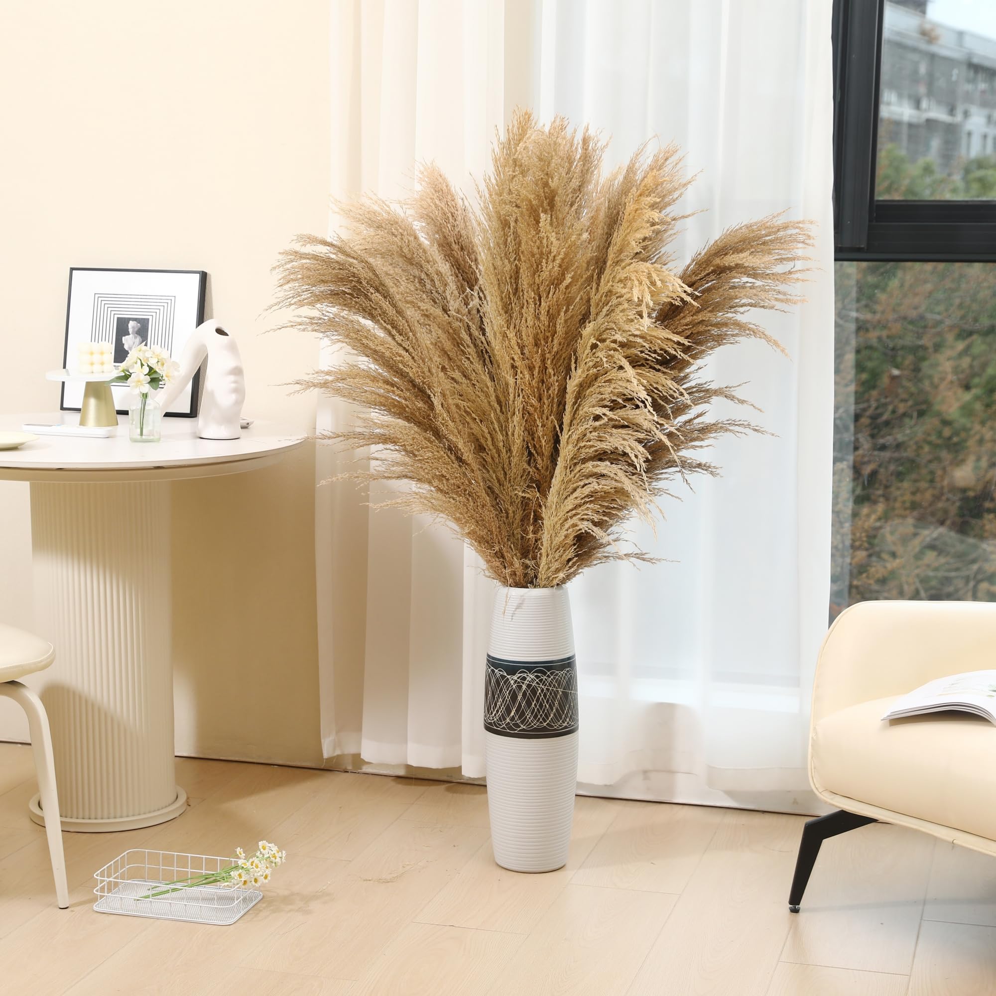 Wertuirk pampas plume length 28-36 inches enhances airy boho decor.